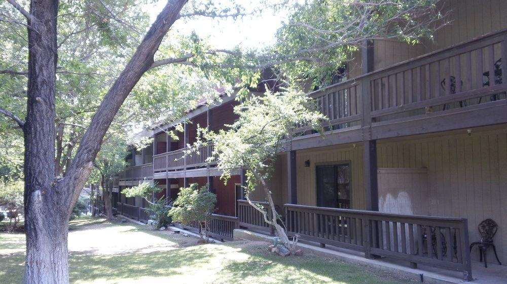 Bonnie Springs Ranch Motel Blue Diamond Екстер'єр фото