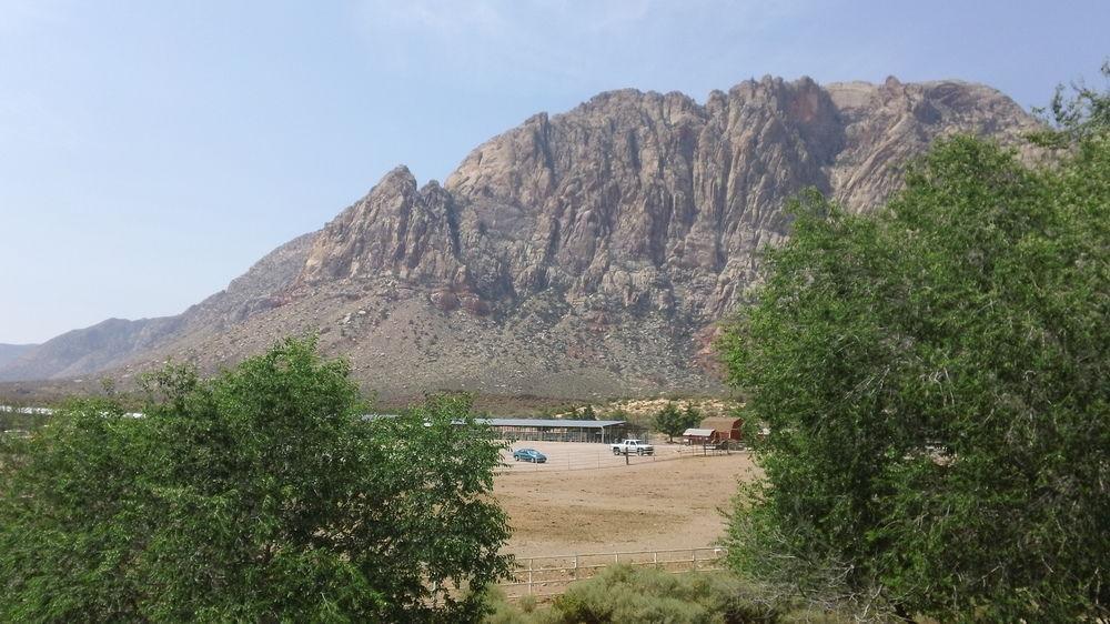 Bonnie Springs Ranch Motel Blue Diamond Екстер'єр фото