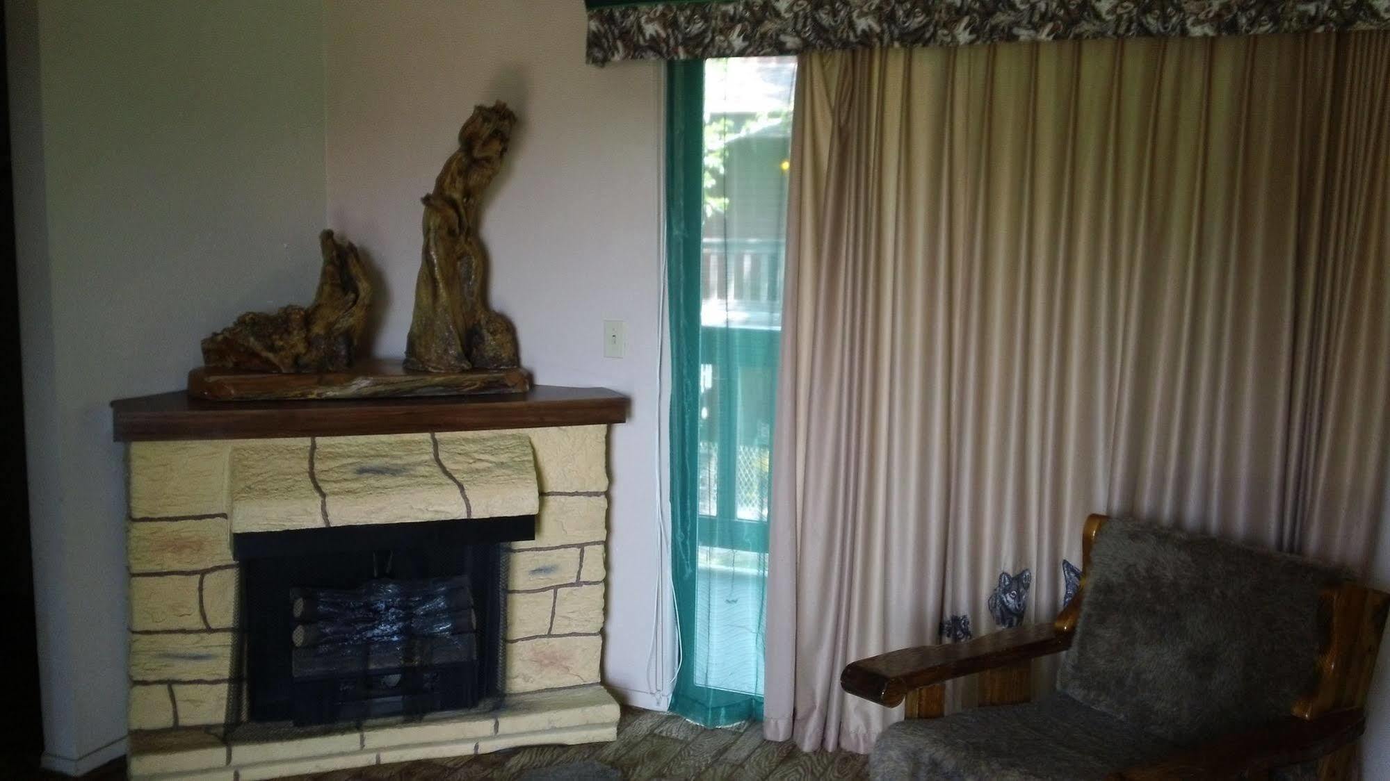 Bonnie Springs Ranch Motel Blue Diamond Екстер'єр фото